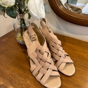 Gorgeous heeled sandal!!! Like new!!!
